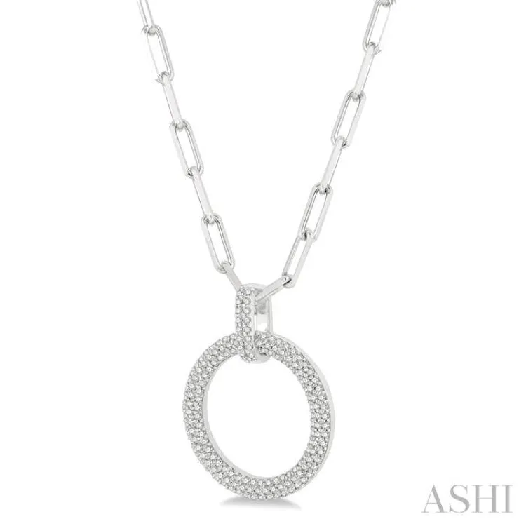 1/2 Ctw Circle Of Love Round Cut Diamond Pendant With Chain in 14K White Gold