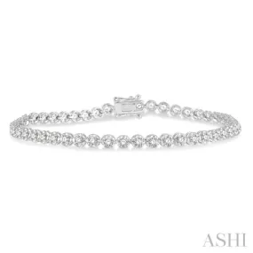 2 Ctw Round Cut Diamond Illusion Bracelet in 14K White Gold