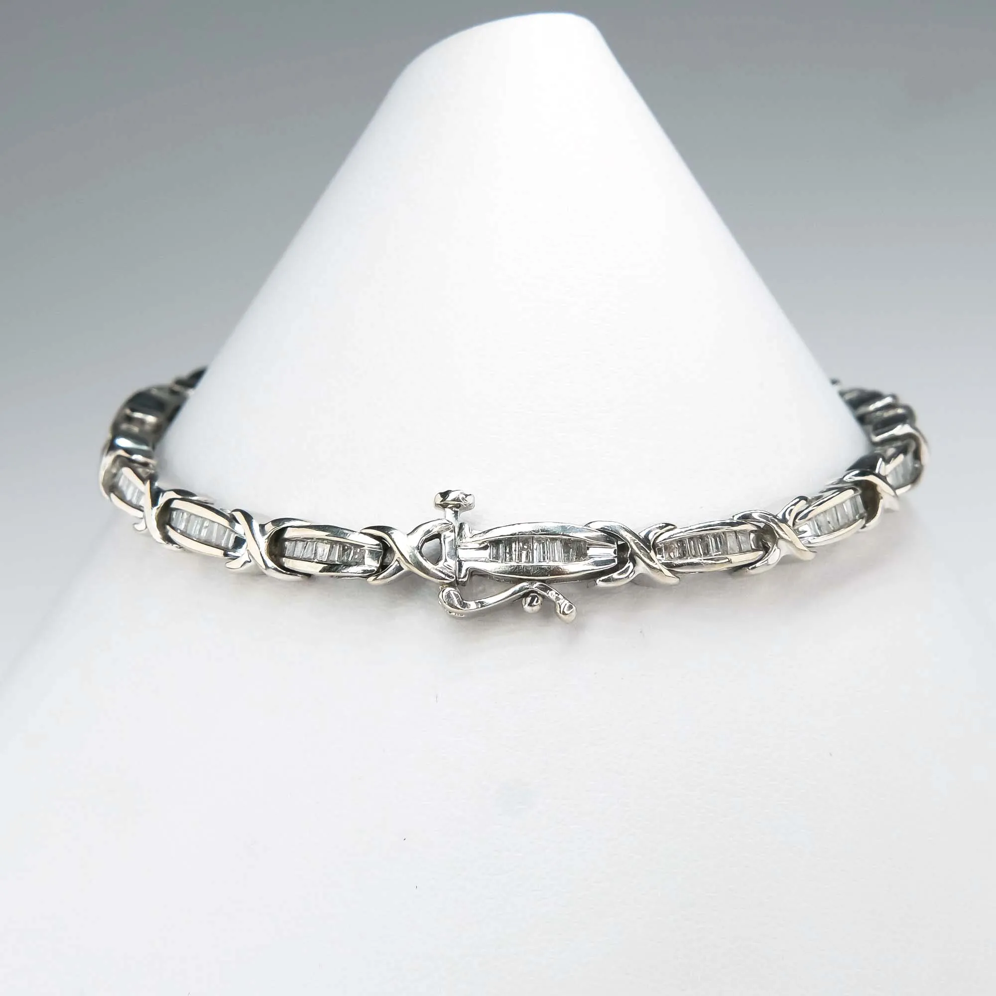 Baguette Diamond X and Bar Tennis Bracelet in 10K White Gold