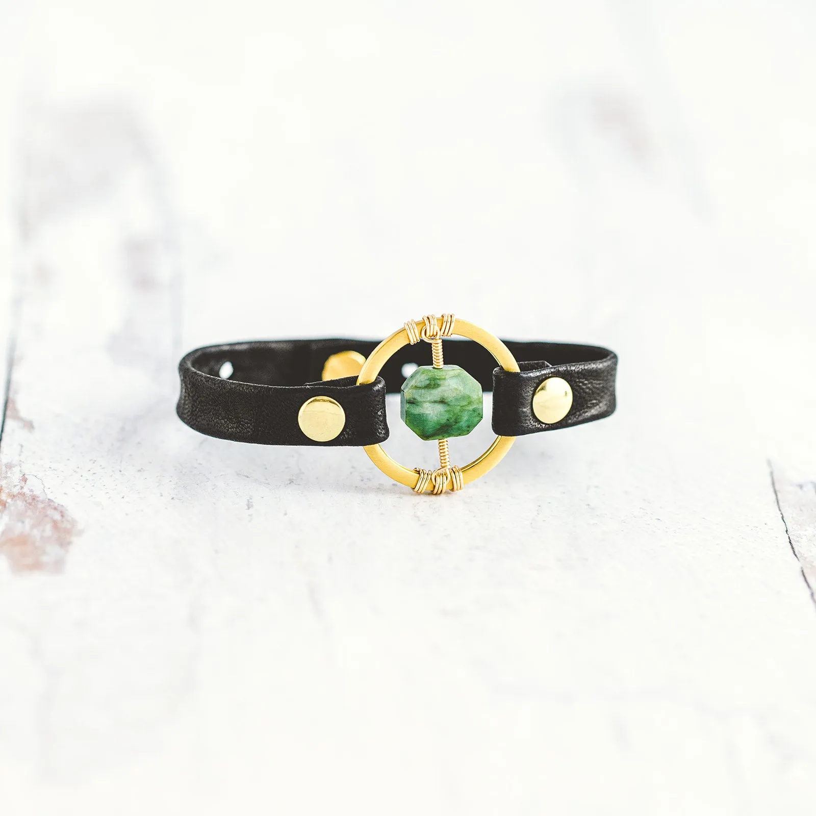 Be the Light Bracelet - Brushed Gold - Jade