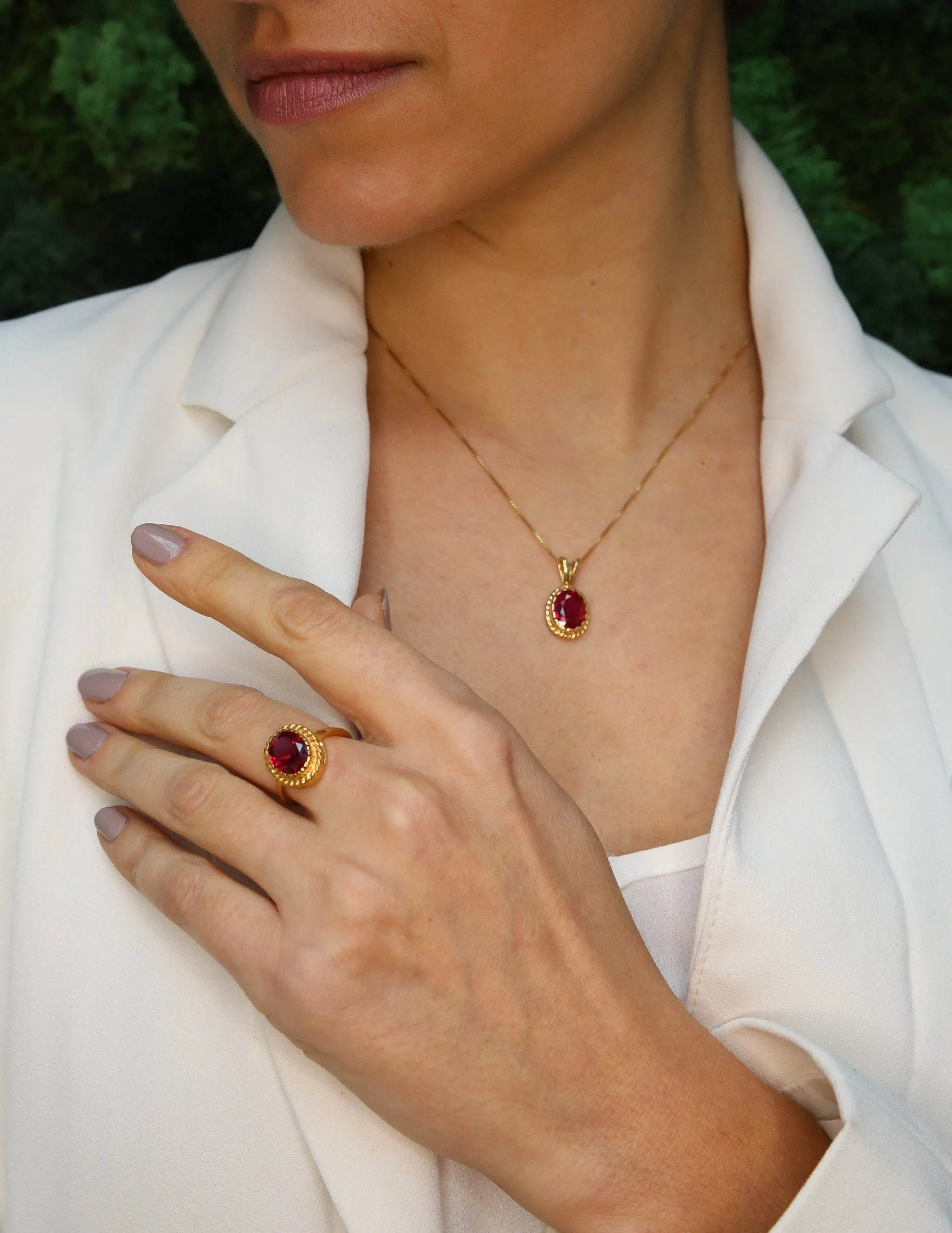 Gold Moonstone Ring - Rainbow Moonstone Ring - White Vintage Ring