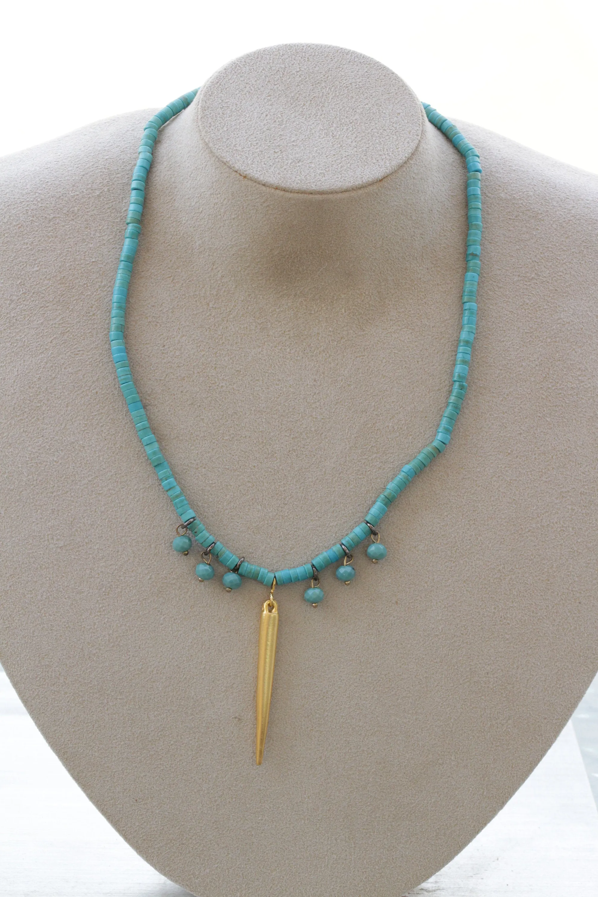 GOLD TURQUOISE NECKLACE