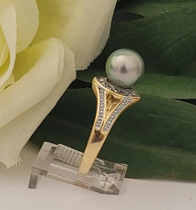 Gorgeous Kiara -Authentic Tahitian Smooth Round Pearl Ring