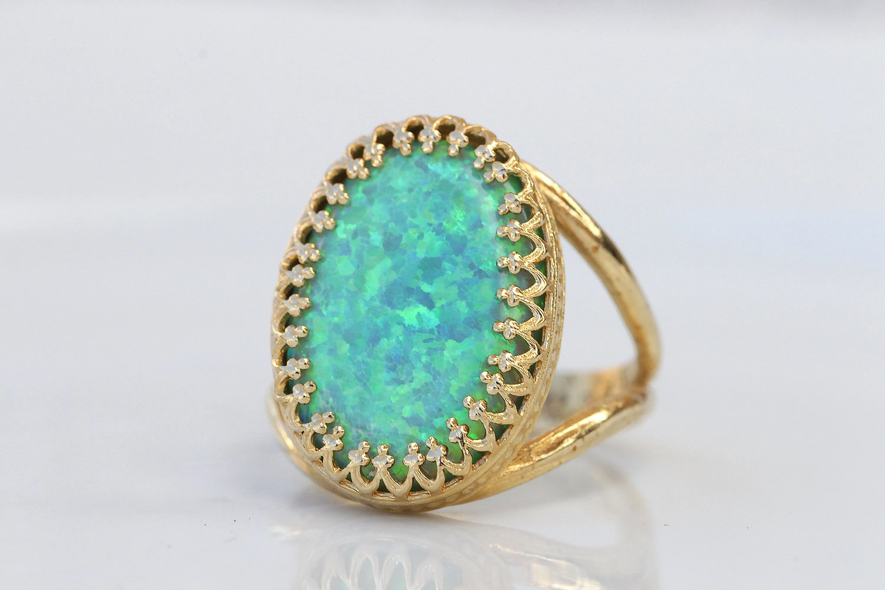 GREEN OPAL RING