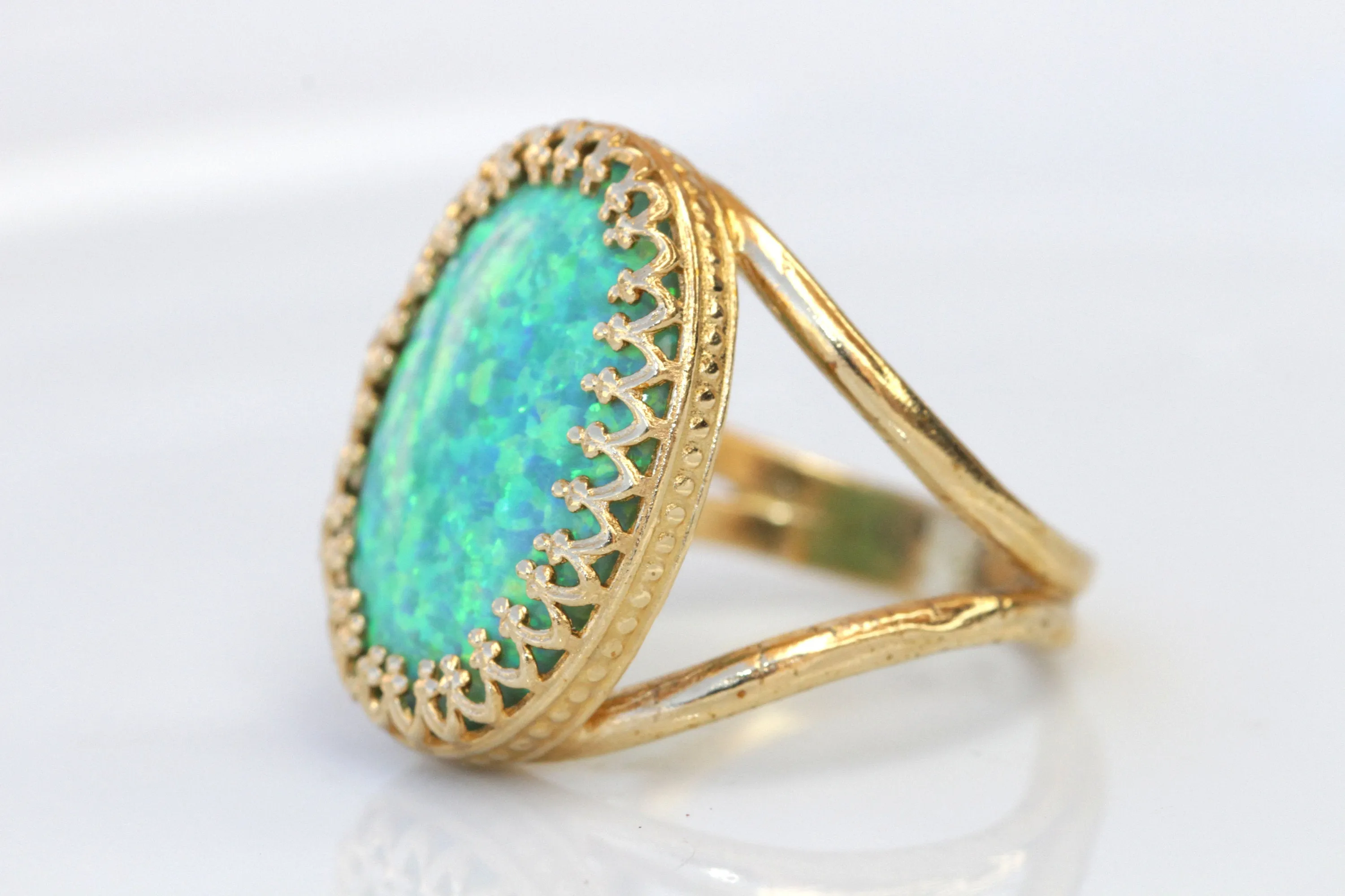 GREEN OPAL RING