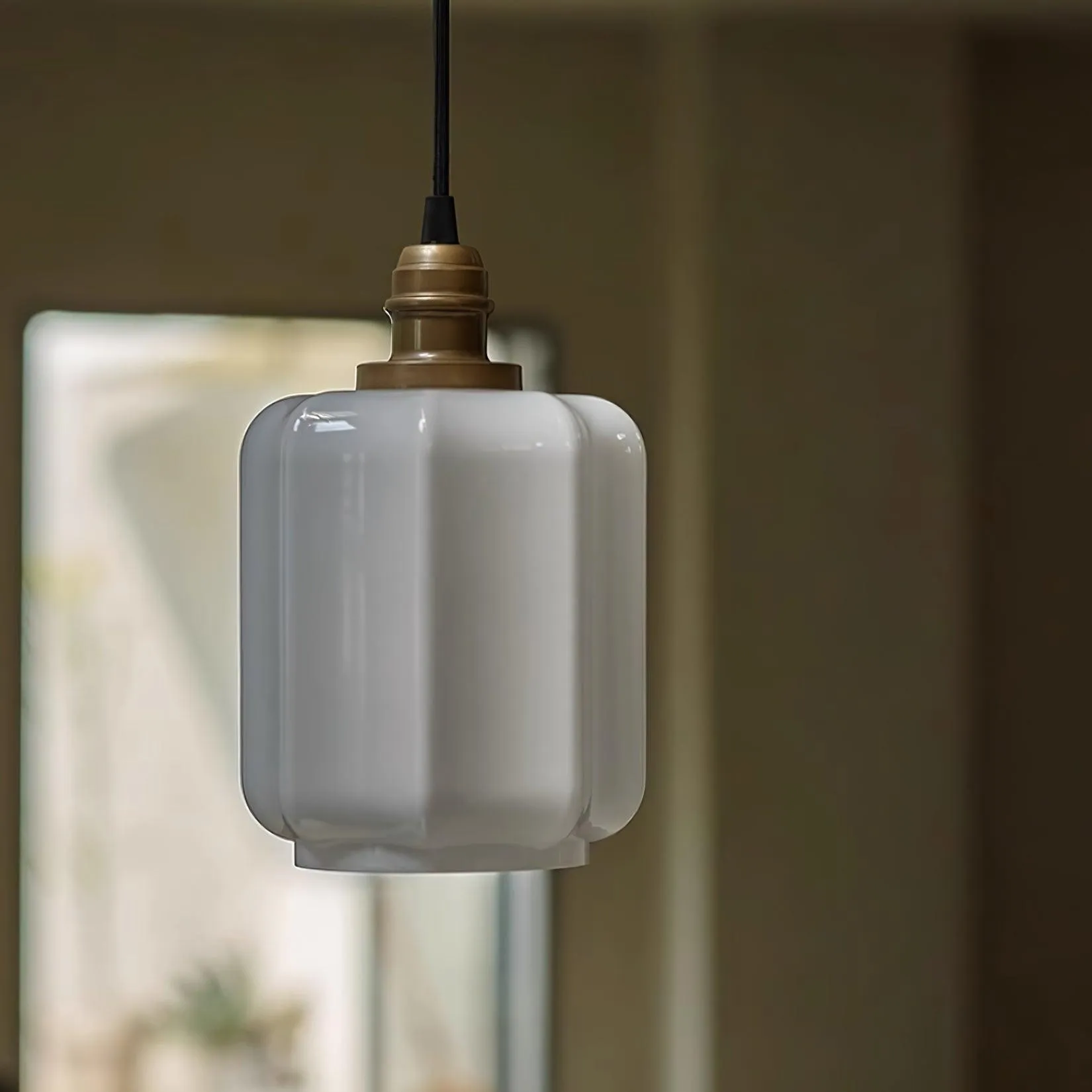 Henry Pendant Lamp