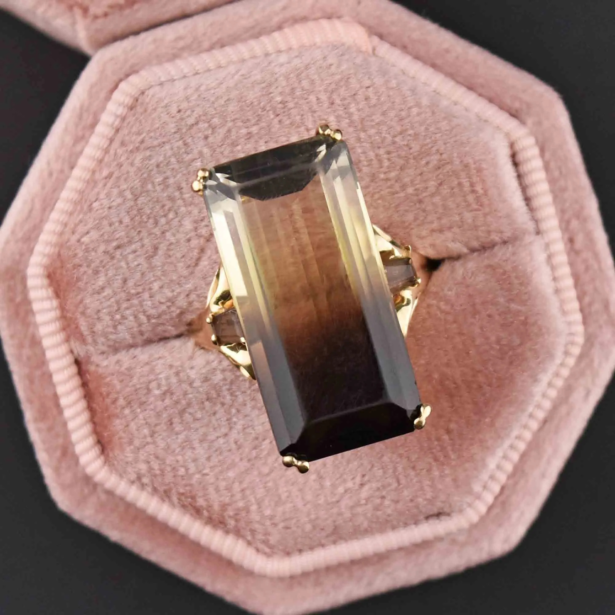 Huge 14K Gold 15 CTW Graduated Quartz Ring, Yellow to Brown