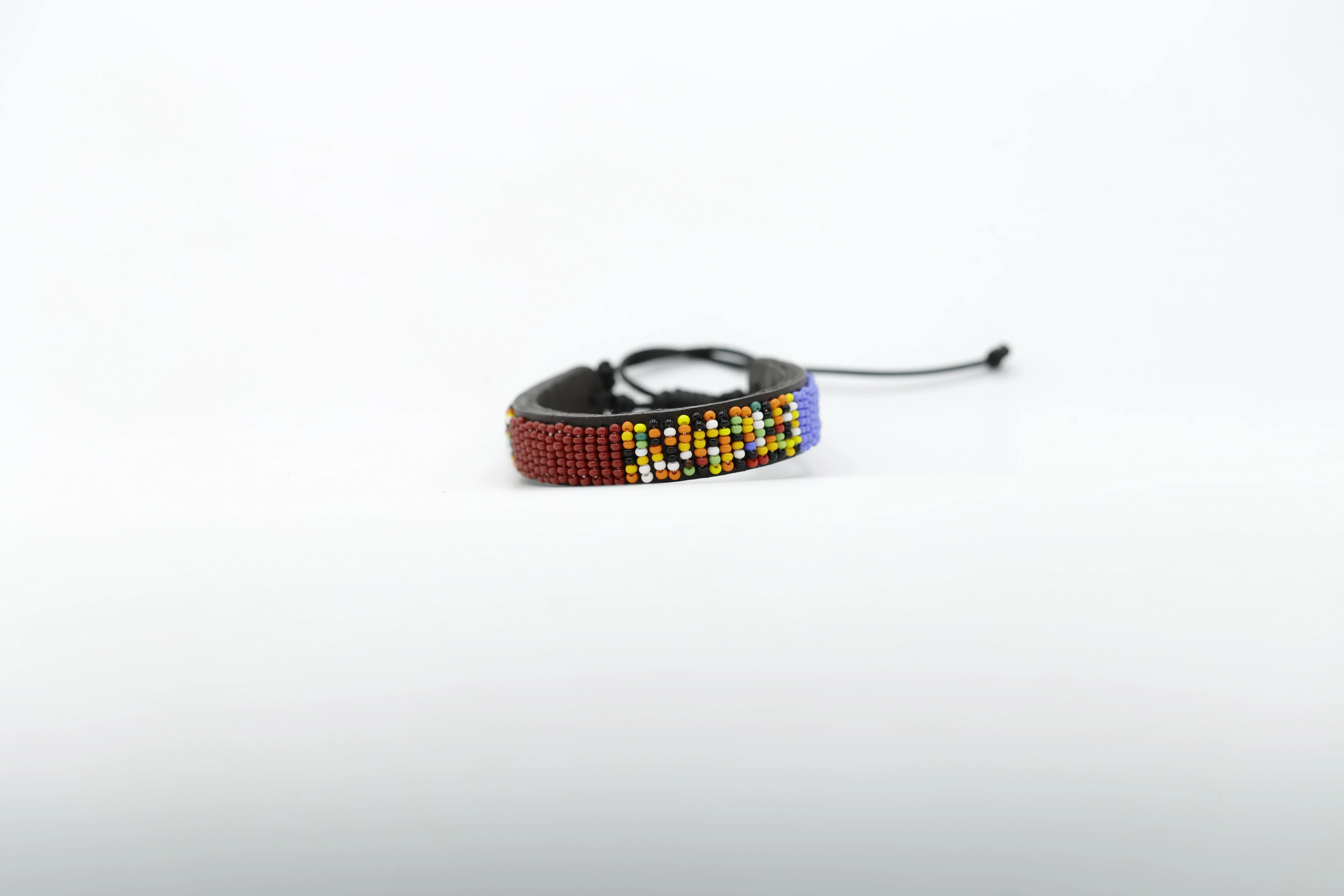 Maaai Beaded Bracelet 6 - Adjustable Cord