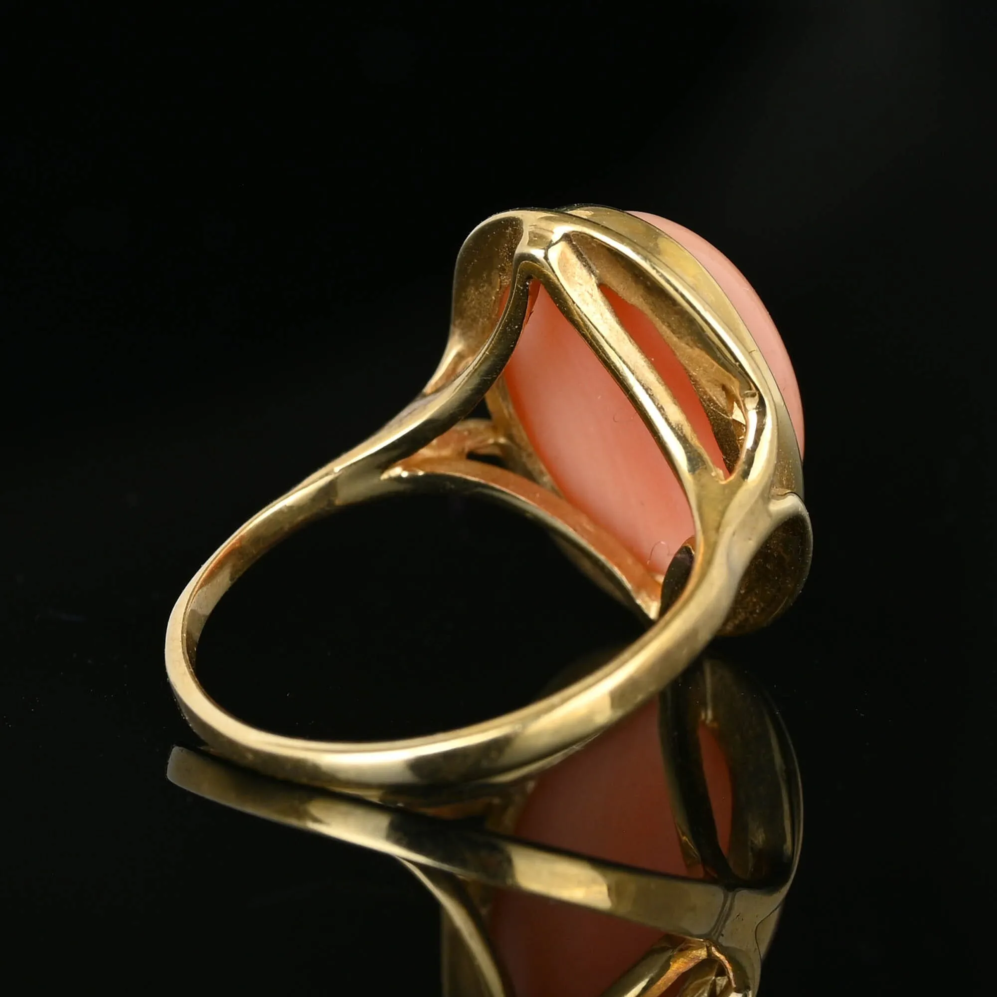 Mid Century Cabochon Salmon Coral Ring in 14K Gold