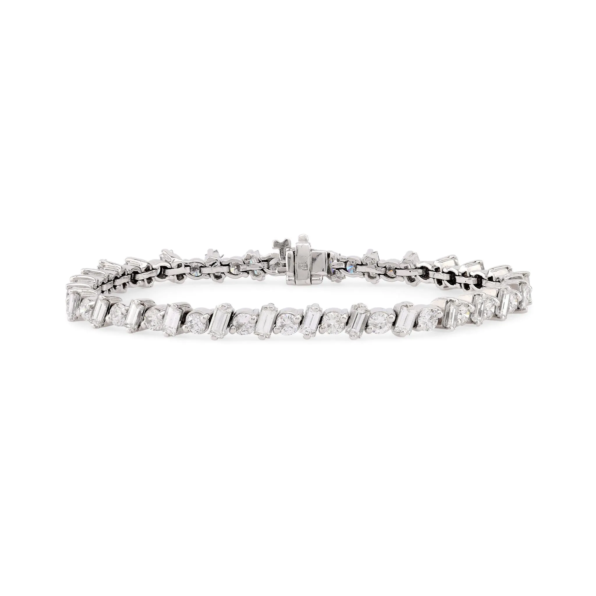 Modern 7.5 Carat Total Weight Diamond 14K White Gold Tennis Bracelet