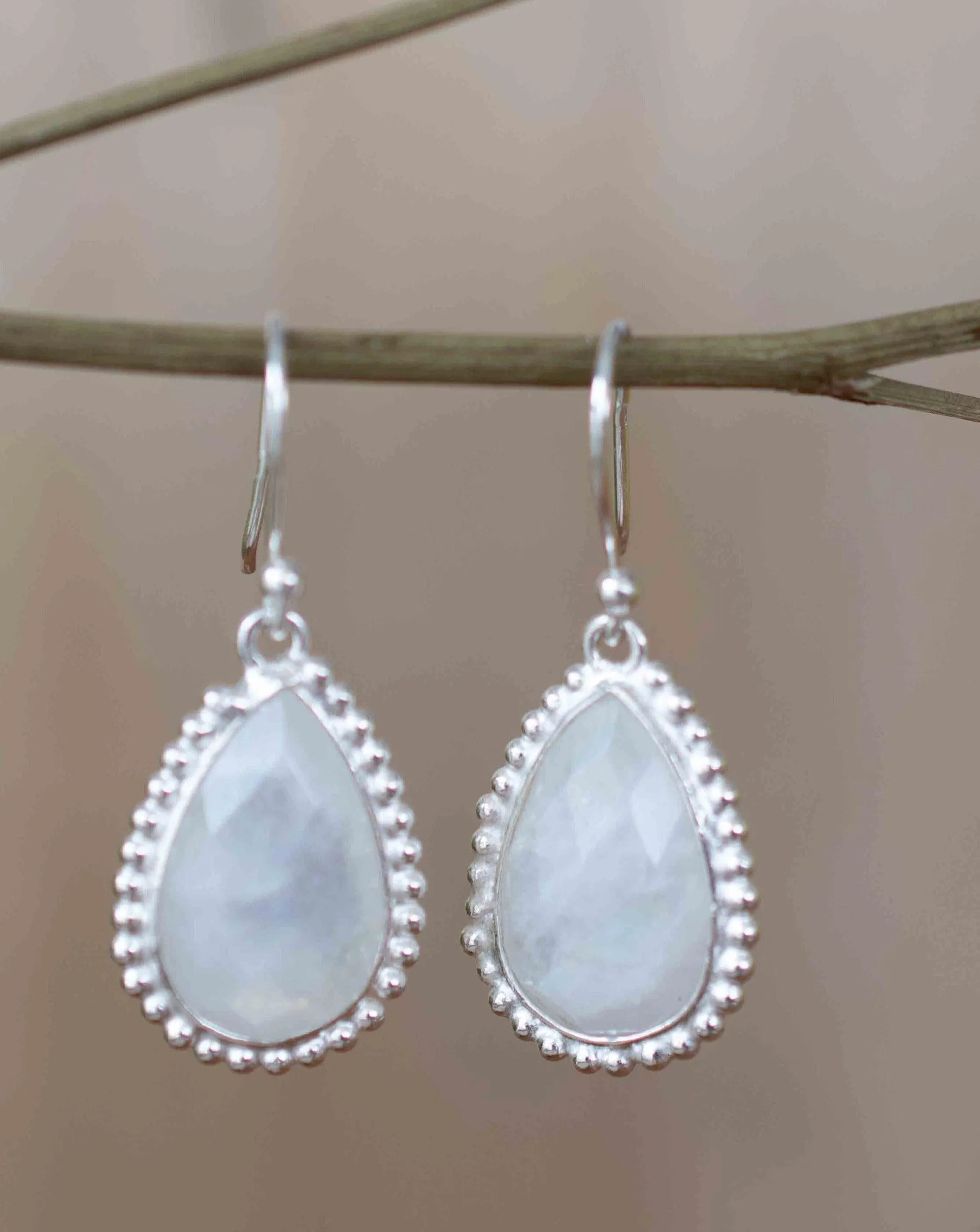 Moonstone Earrings ~ Sterling Silver 925 ~ ME195