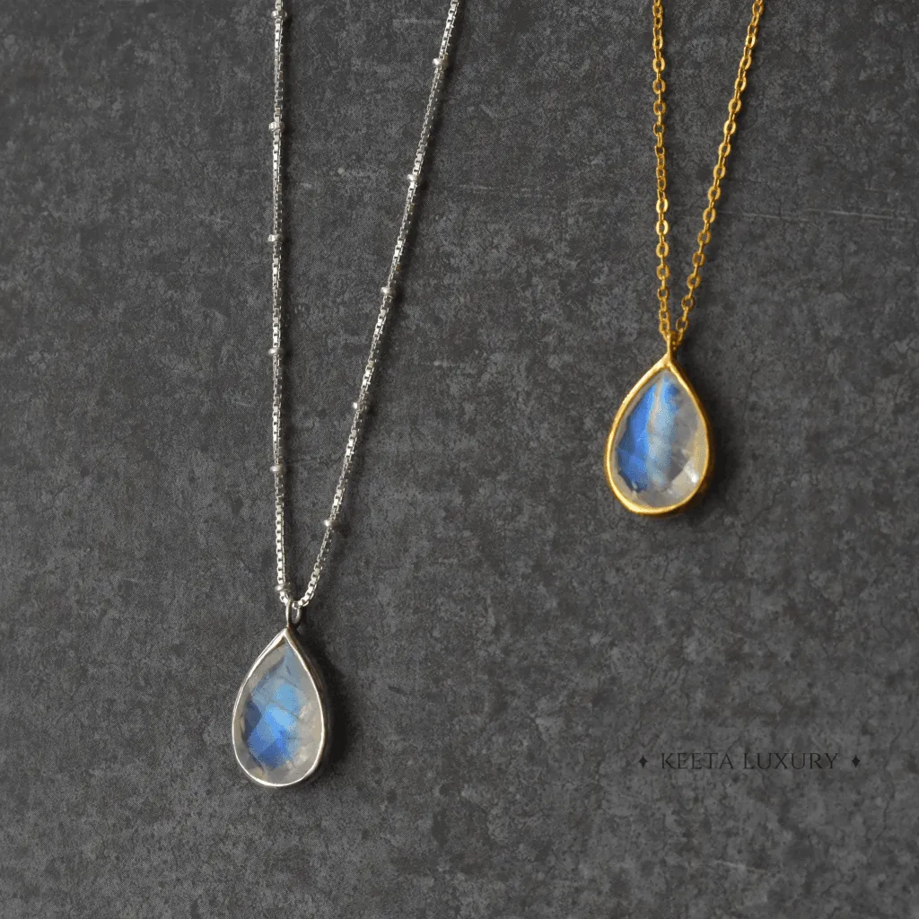 Moonstruck - Moonstone Necklace