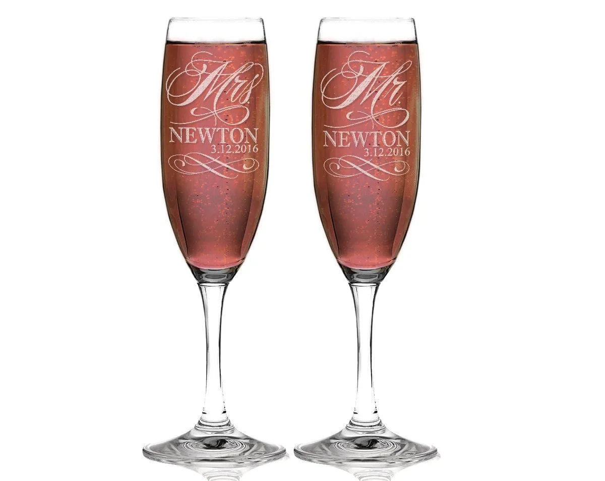 Mr and Mrs Champagne Glasses, Set of 2 Personalized Wedding Flutes, Custom Engraved Mr and Mrs Toasting Glass Flutes, Bride and Groom Gift