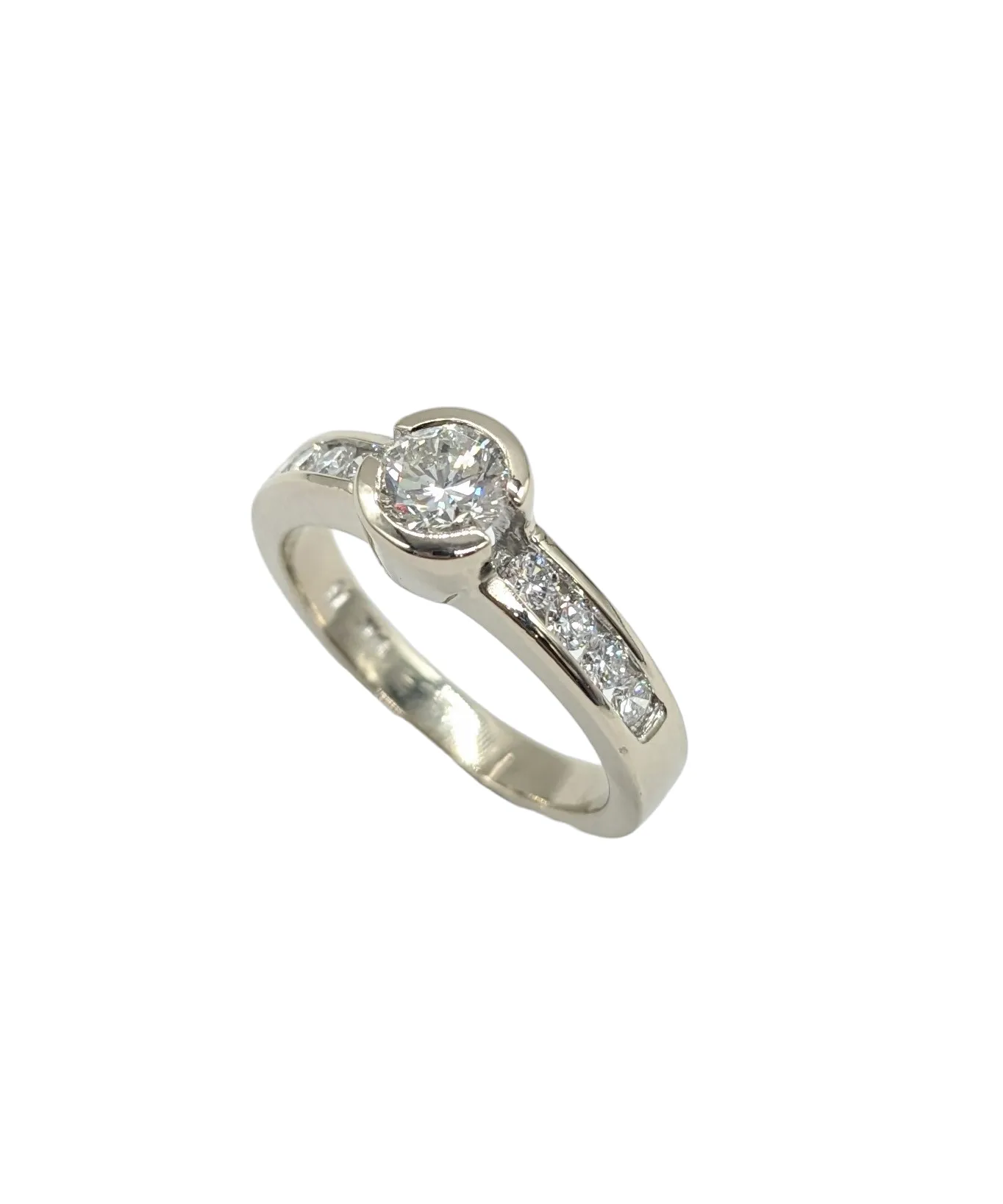 New Bezel & Channel set Diamond Ring