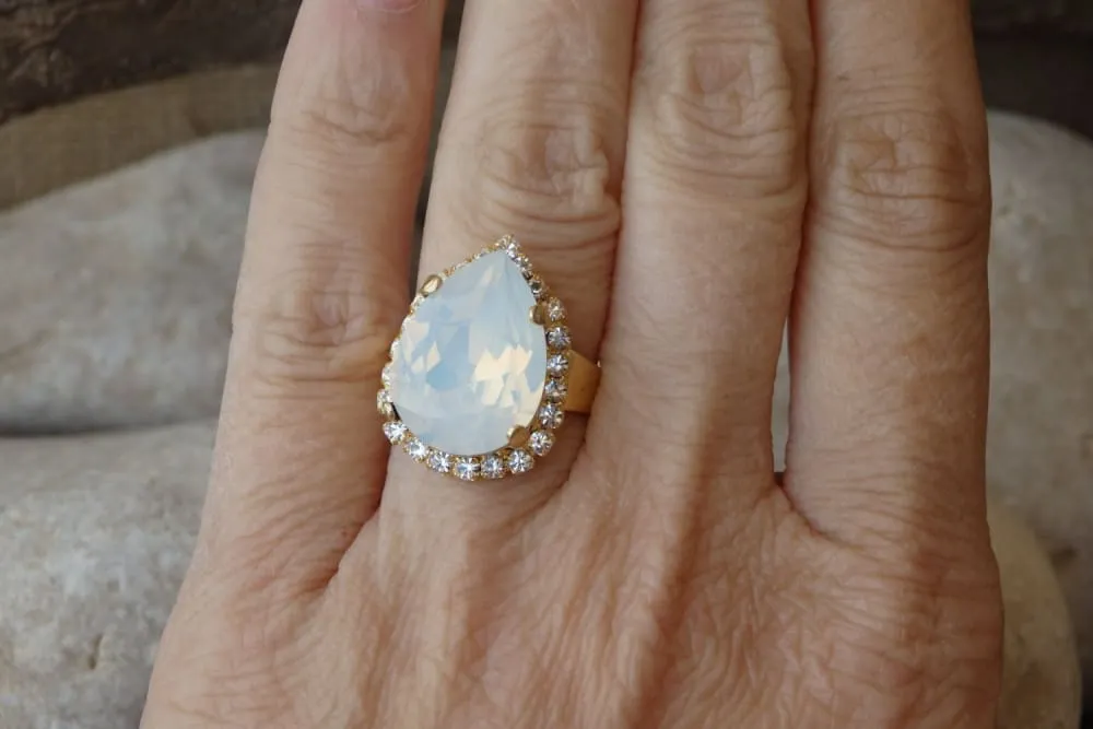 Opal Rebeka Ring