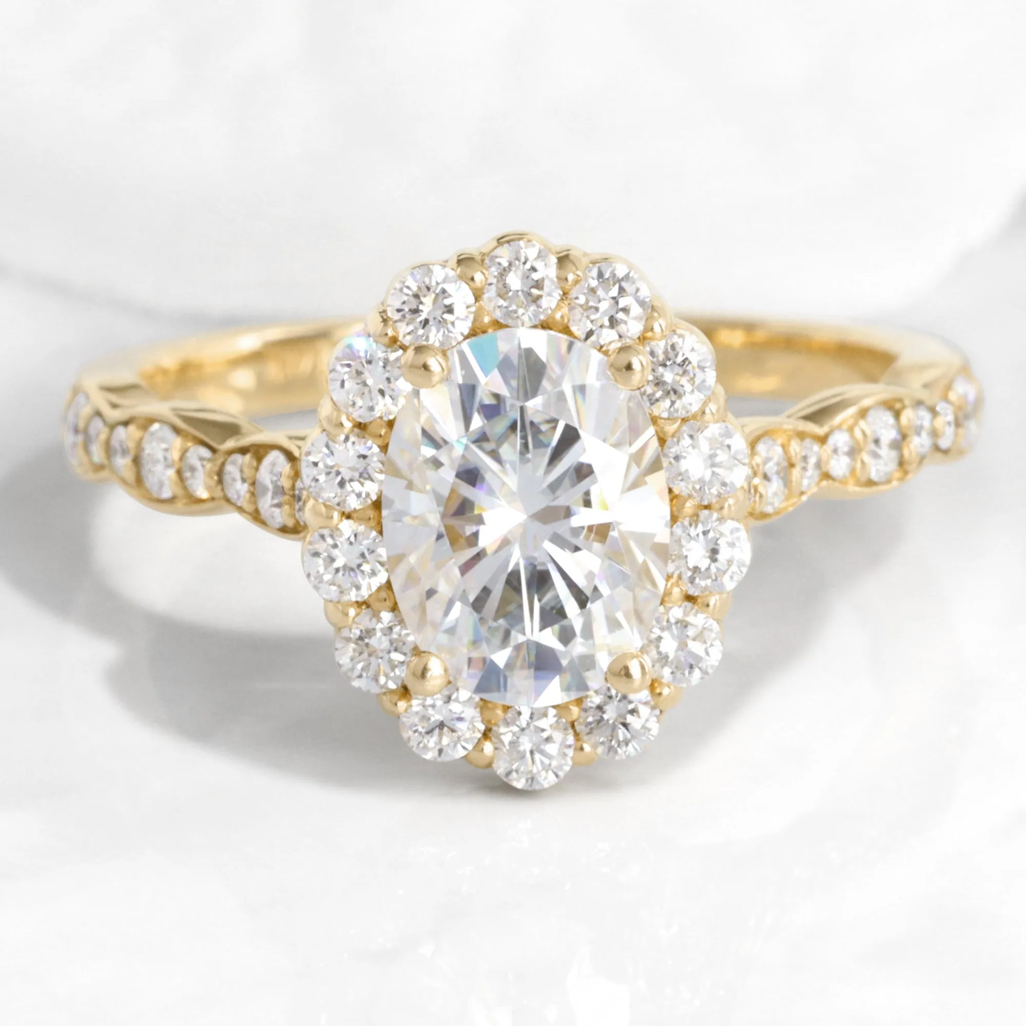 Oval Moissanite Engagement Ring in Luna Halo Diamond Scalloped Band