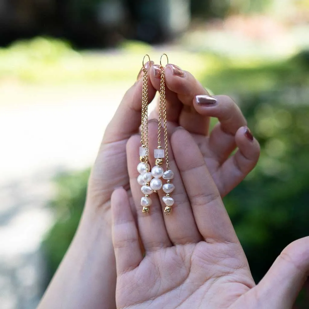 Pearl Rain - Rainbow Moonstone Pearl Earrings