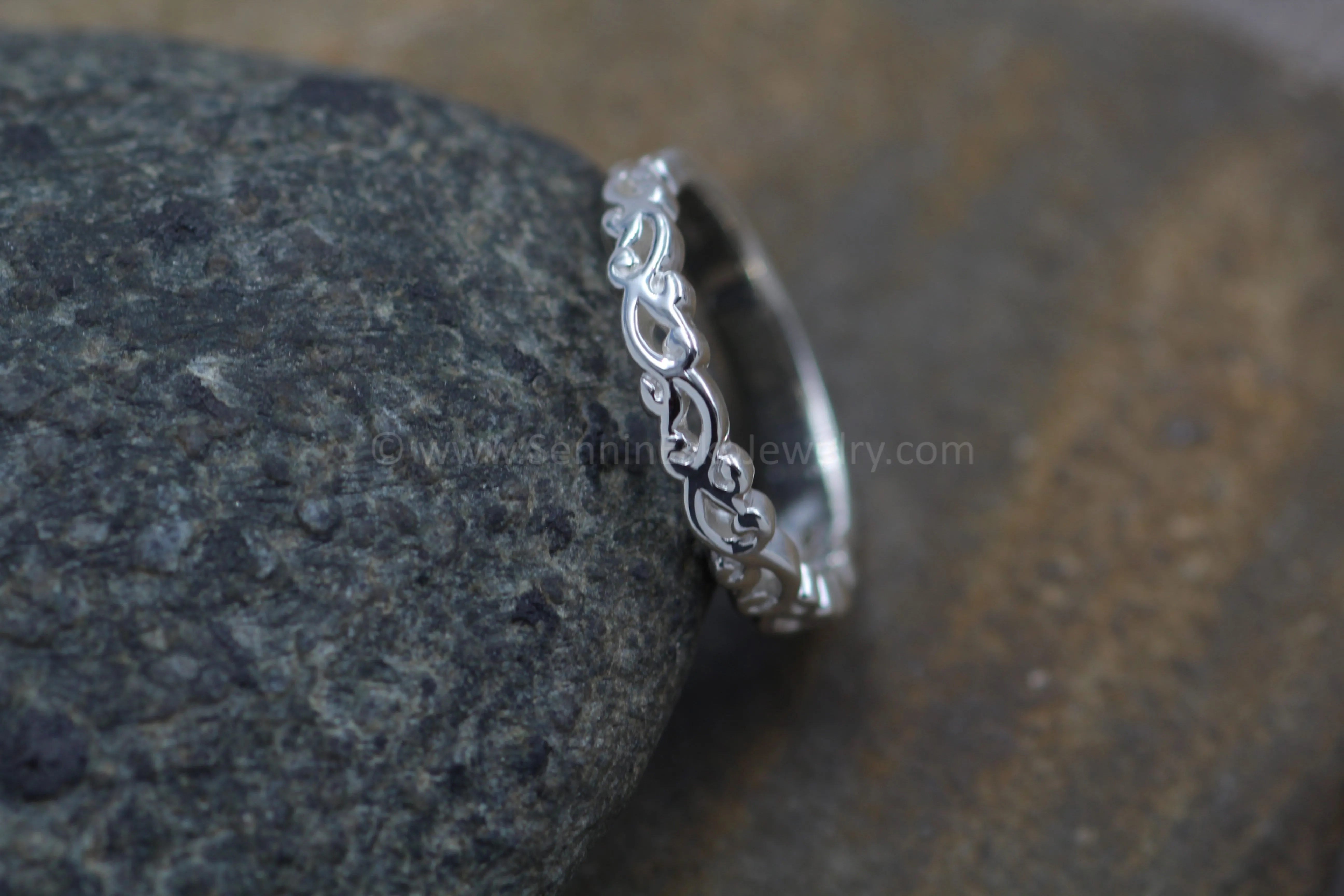 READY TO SHIP Silver Floral Ring Size 7