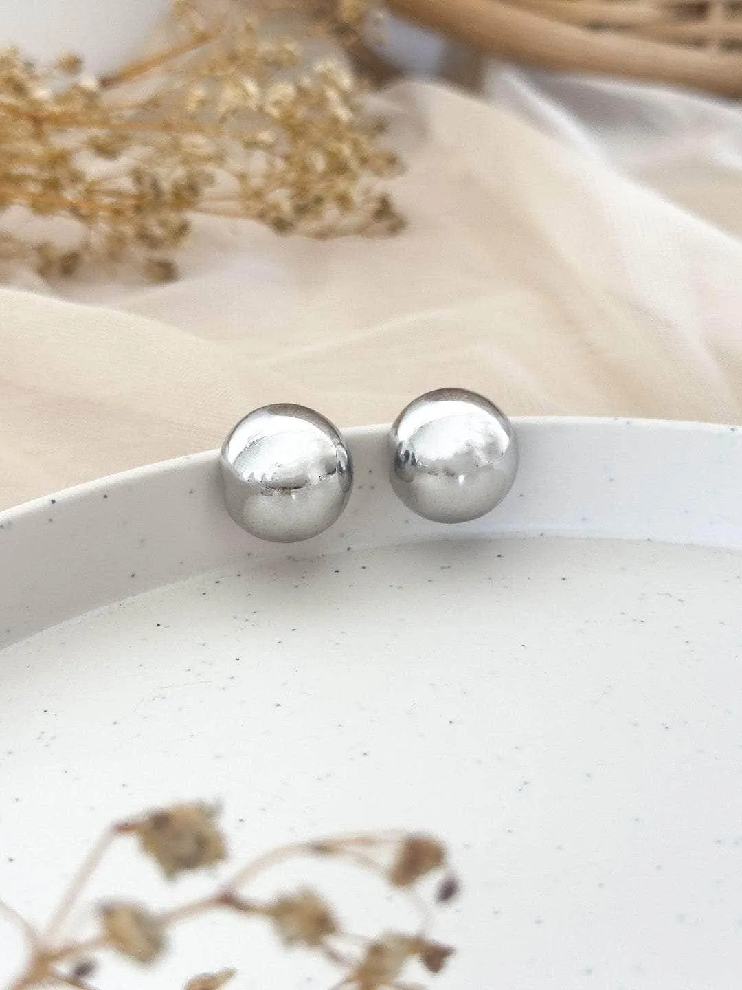 Silver Domb Shaped Earrings