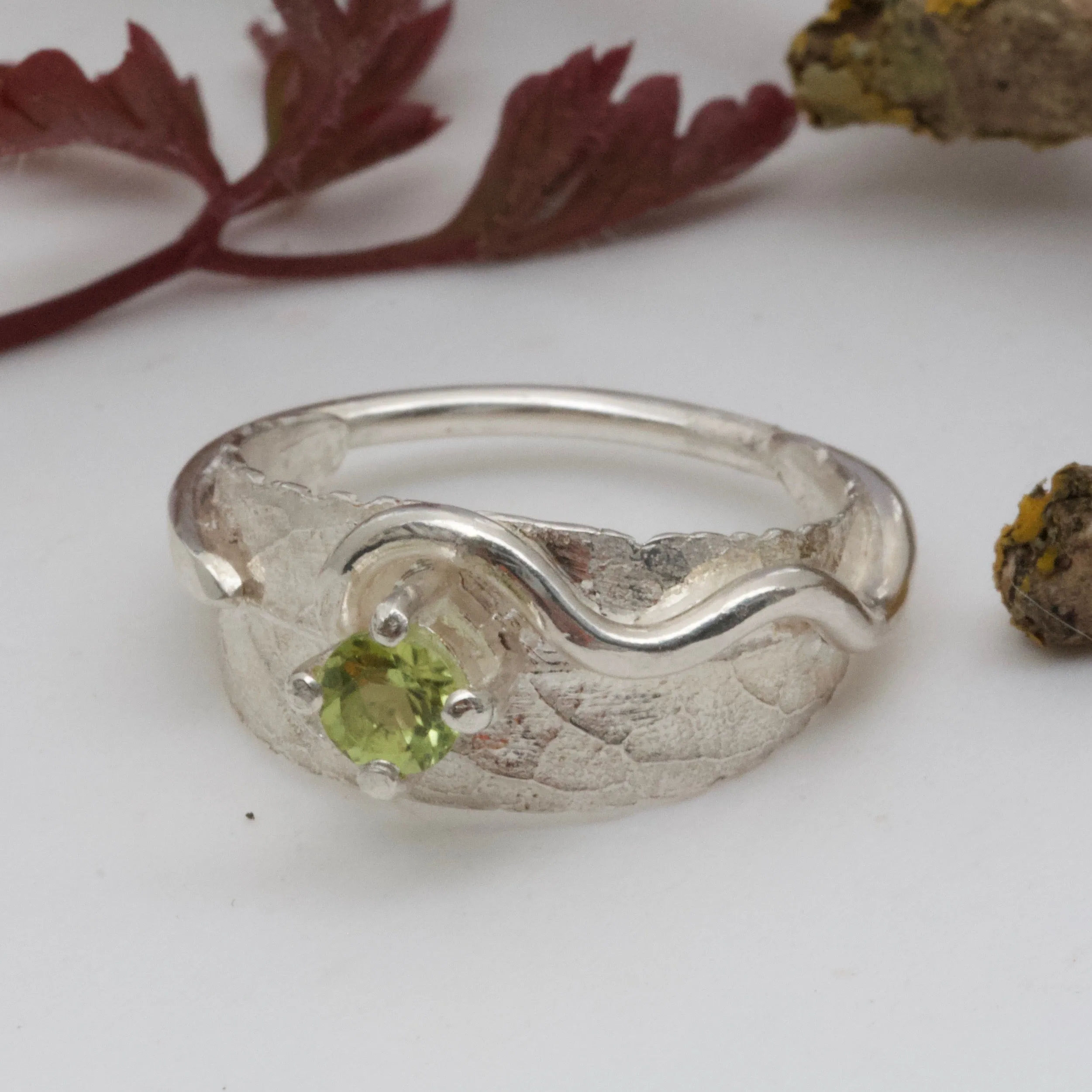 Silver Leaf Ring with Peridot