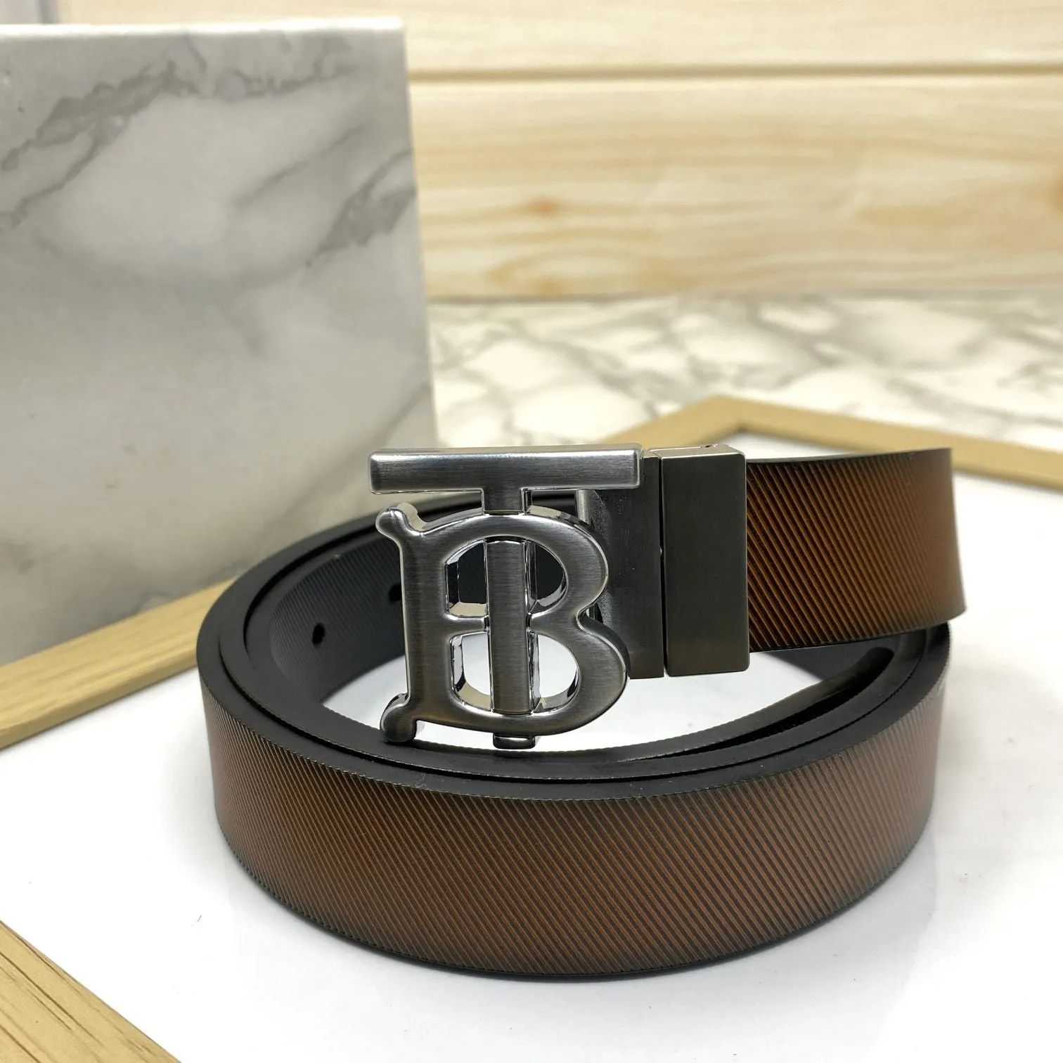 Stylish Casual and Formal Reversible Strap Belt-JonasParamount