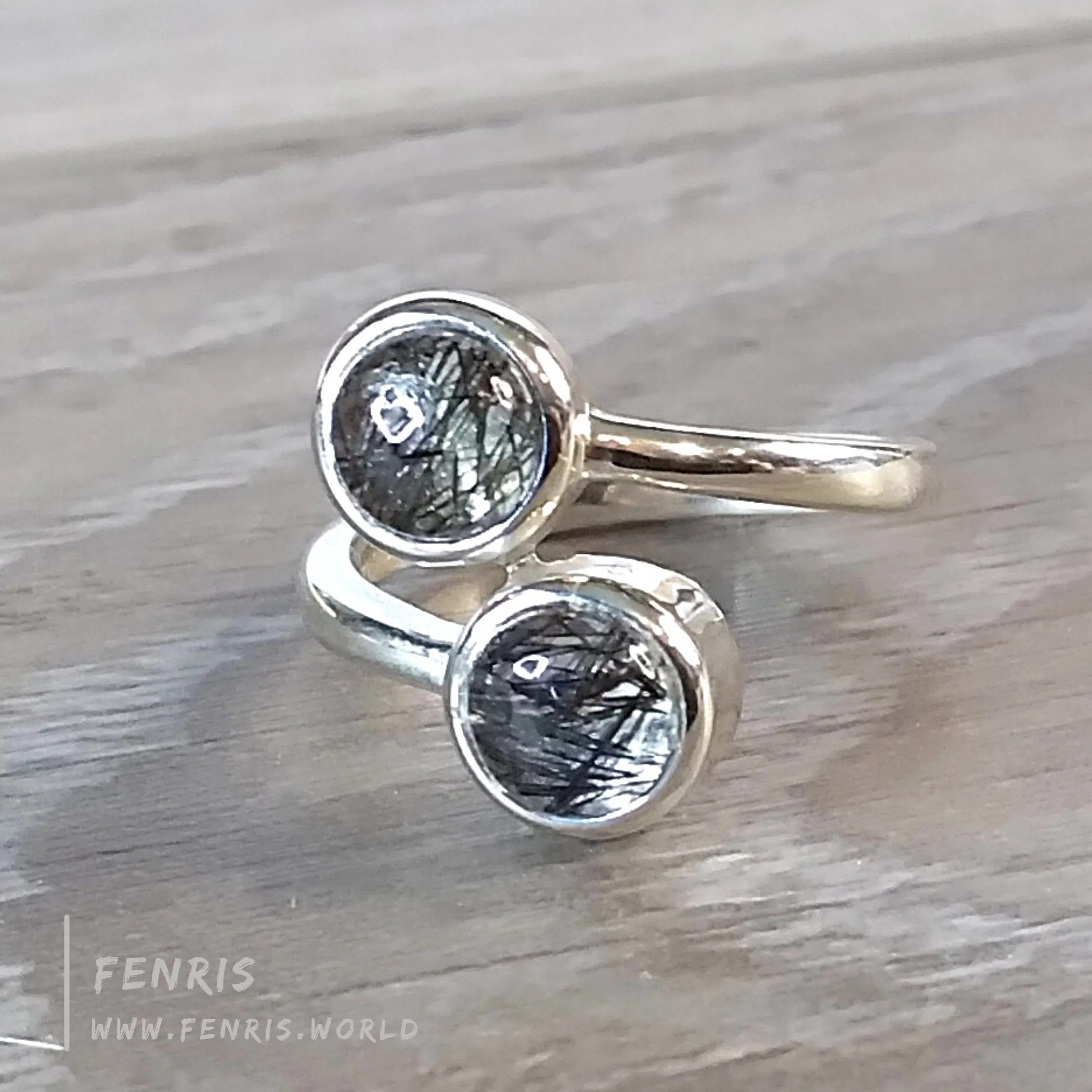 Tourmalinated Quartz 925 Sterling Silver Wrap Ring - Fenris