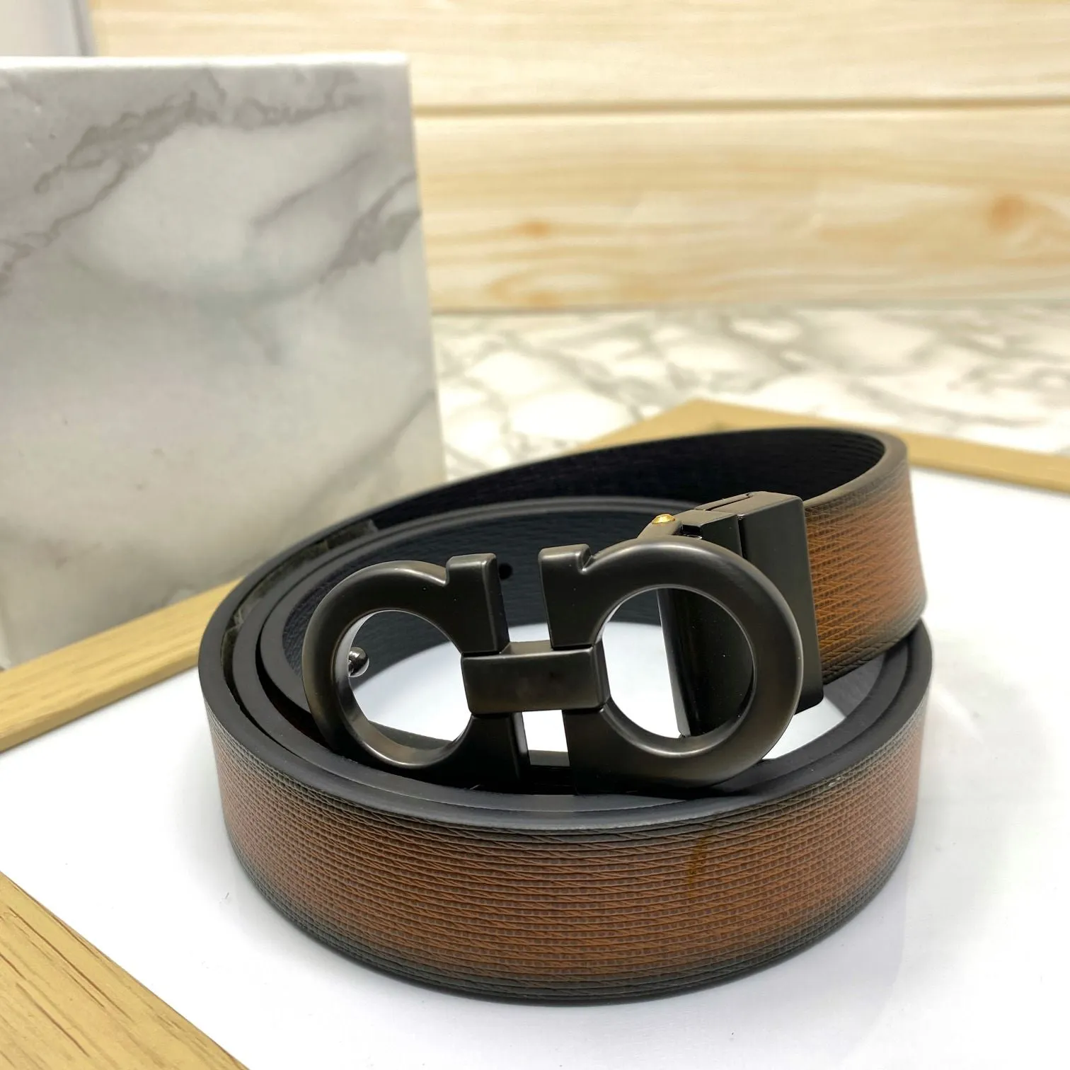 Trendy Small Design Reversible Strap Belt For Men-JonasParamount