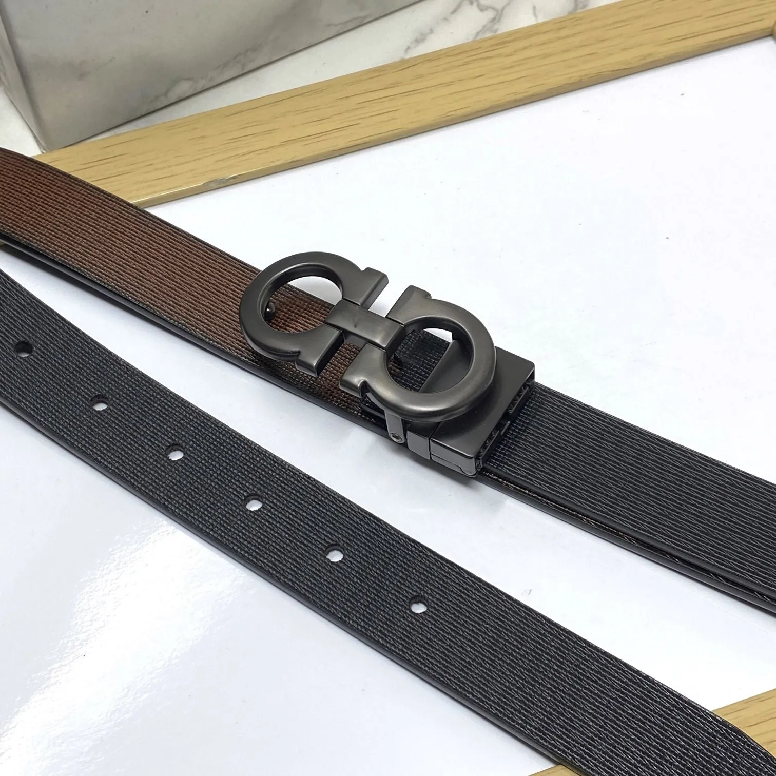 Trendy Small Design Reversible Strap Belt For Men-JonasParamount