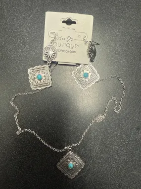 Turquoise Necklace Set