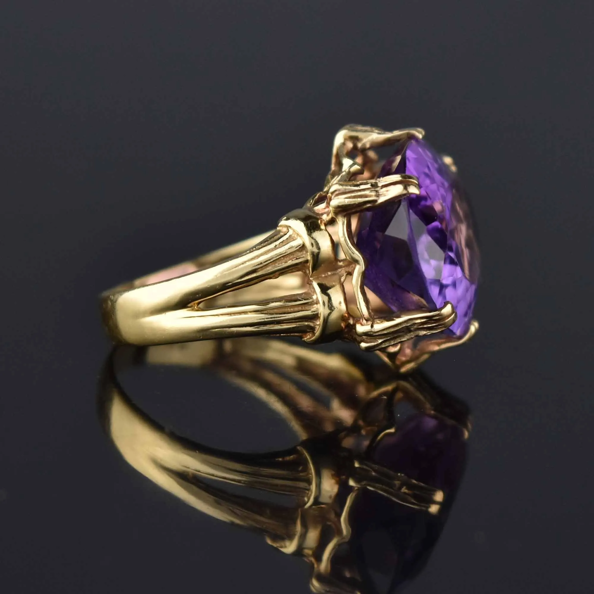 Vintage East West 12 CTW Amethyst Ring in 14K Gold